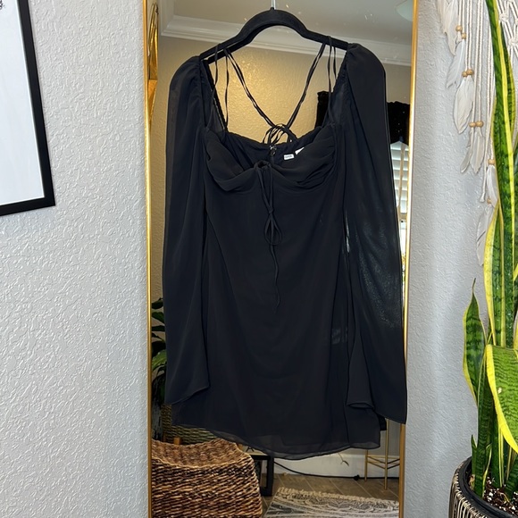 HOUSE OF CB 'BabyDoll' Black Chiffon Halter Mini Dress NWOT - Picture 14 of 15